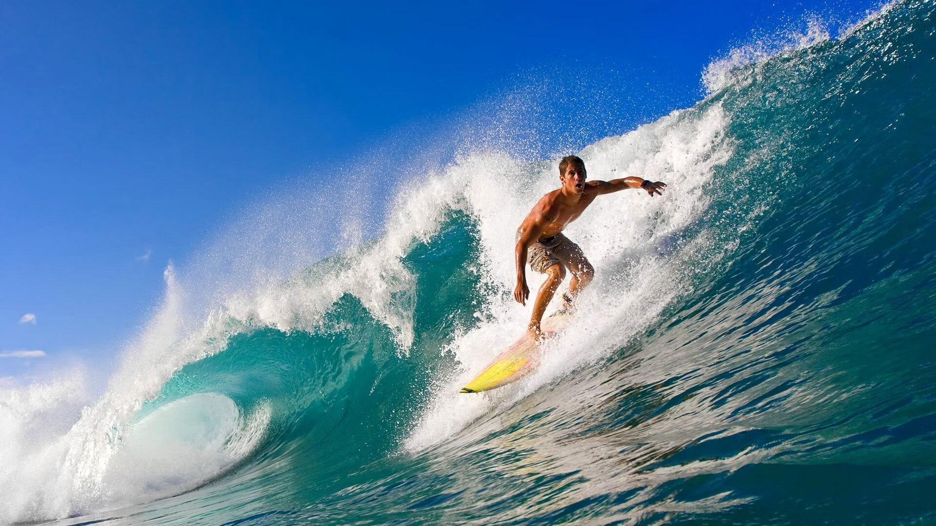 加维连击引爆圣西罗!AC米兰三记重拳击溃罗马,意甲争冠悬念再起?